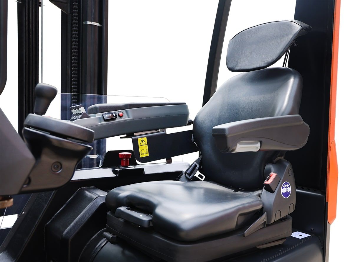 Noblelift RT 16Li  Schubmaststapler www.noblelifteurope.com